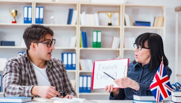 Estudiar inglés en el extranjero: guía completa para elegir el destino perfecto para ti