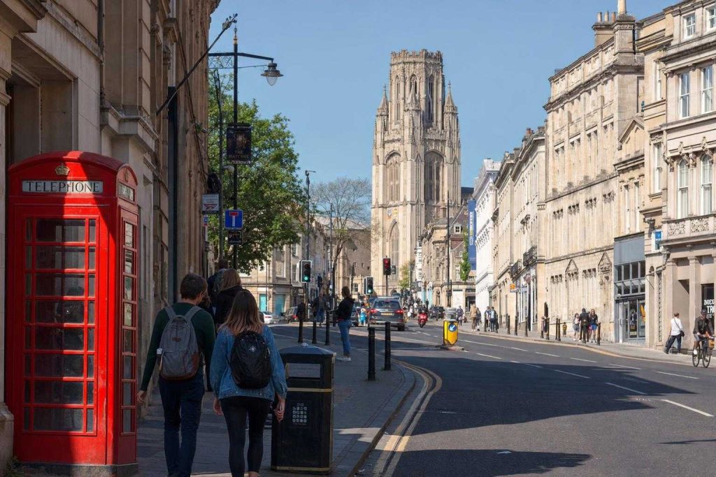 Additional ingles en Bristol illustration for Inglés en Bristol: Guía Definitiva 2026 con éxito